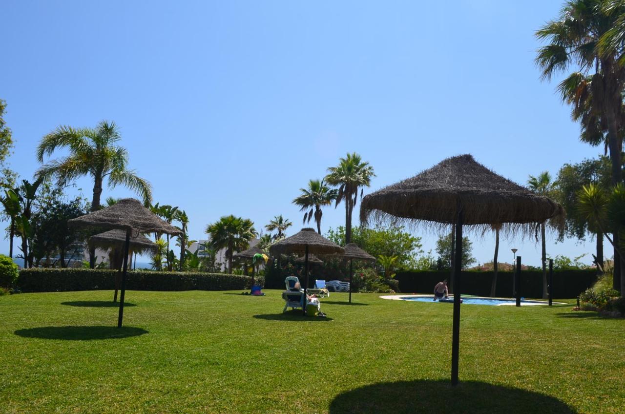 Luxury Apartment Benalmadena First Line Exteriör bild
