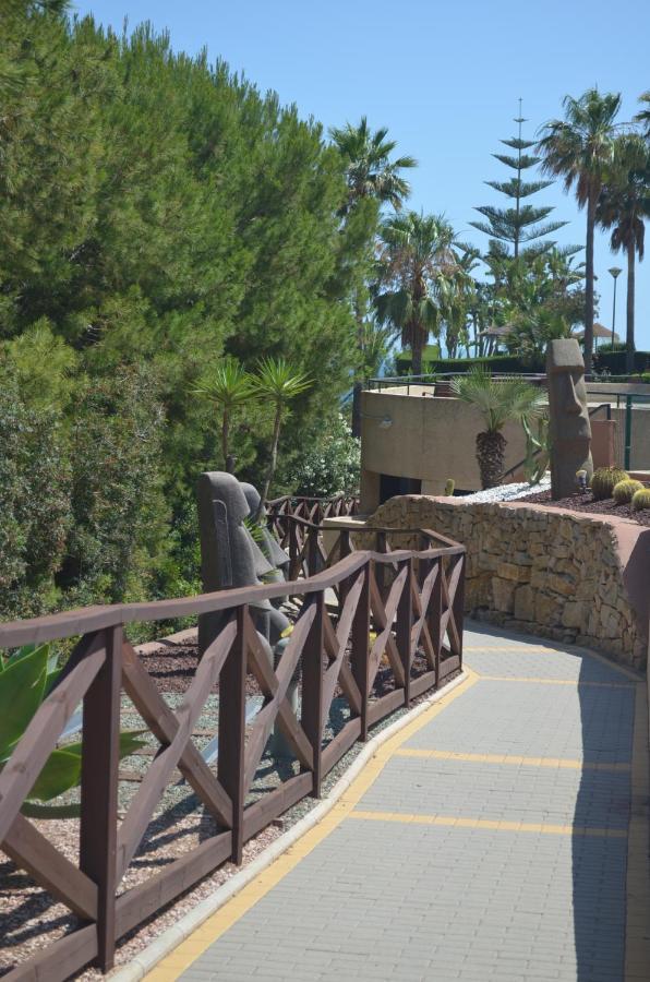 Luxury Apartment Benalmadena First Line Exteriör bild